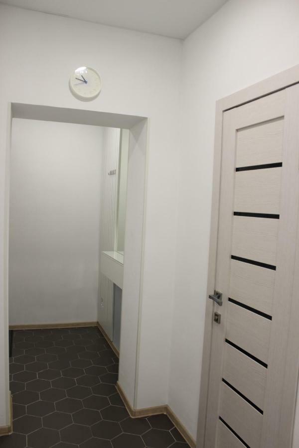 Студия "Loft" Apartment Pavlodar Luaran gambar